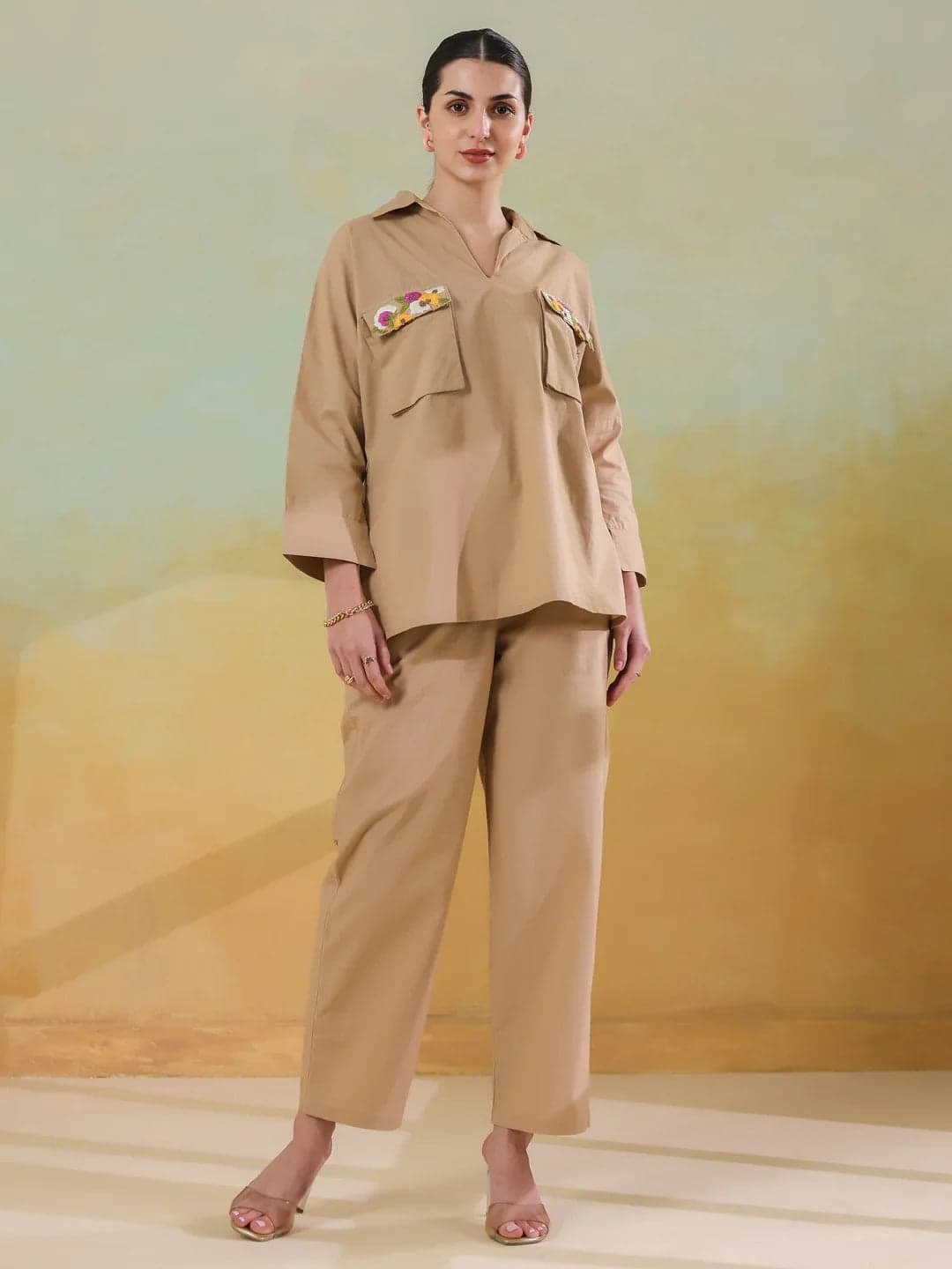 Mokogai Butter Collar Twin Set